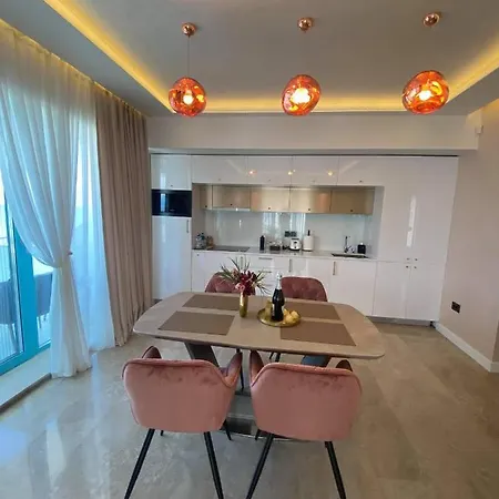 Apartament De Lux Zev Mediteraneo * Năvodari